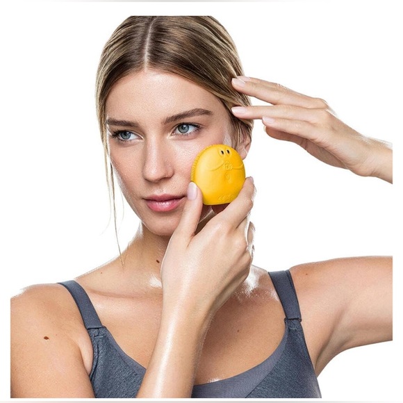FOREO Luna Fofo Face Cleansing device - sunflower yellow - Picture 6 of 6